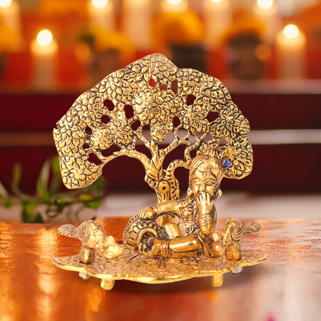 Devnidhii Laddu Gopal under Kadam Tree in Gold Polish