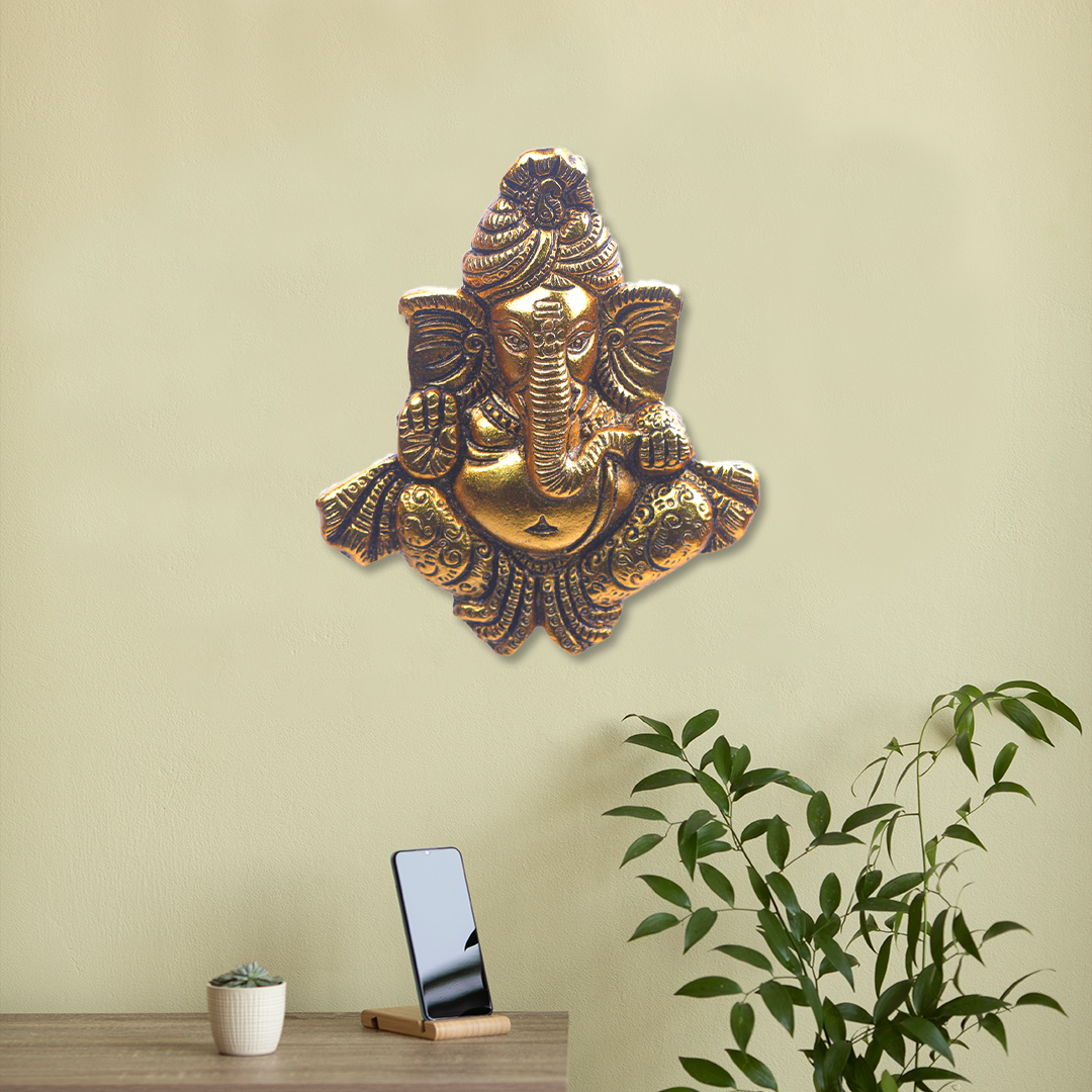 Devnidhii Ganesh Ji Ashirwad Mudra Wall Hanging in Gold Polish