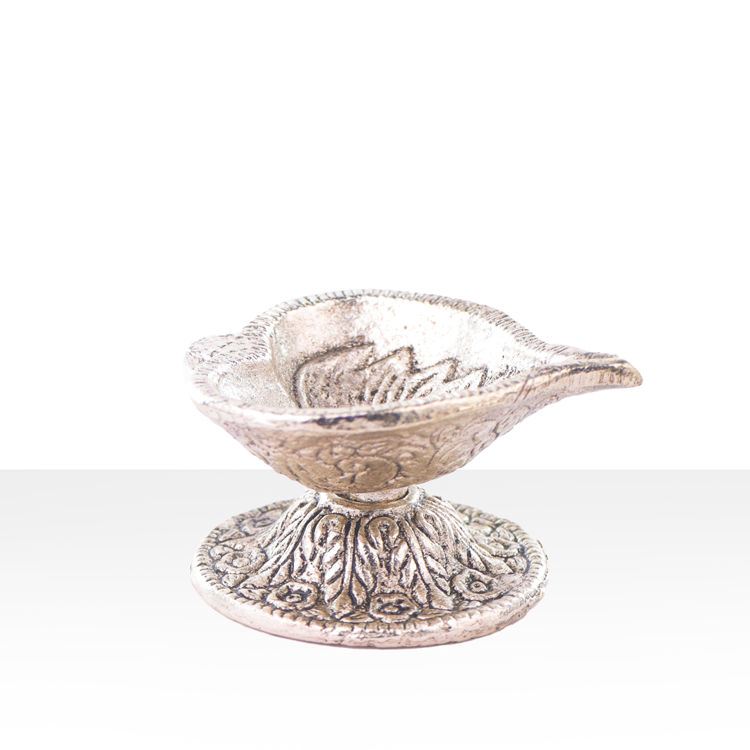 Paan Deepak Silver Colour - Metal