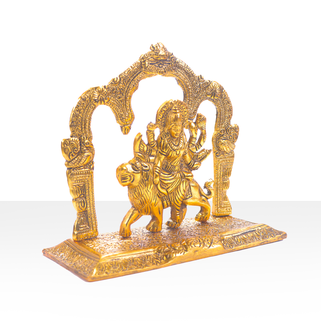Devnidhii Sherawali Maa Idol Darbar in Gold Polish