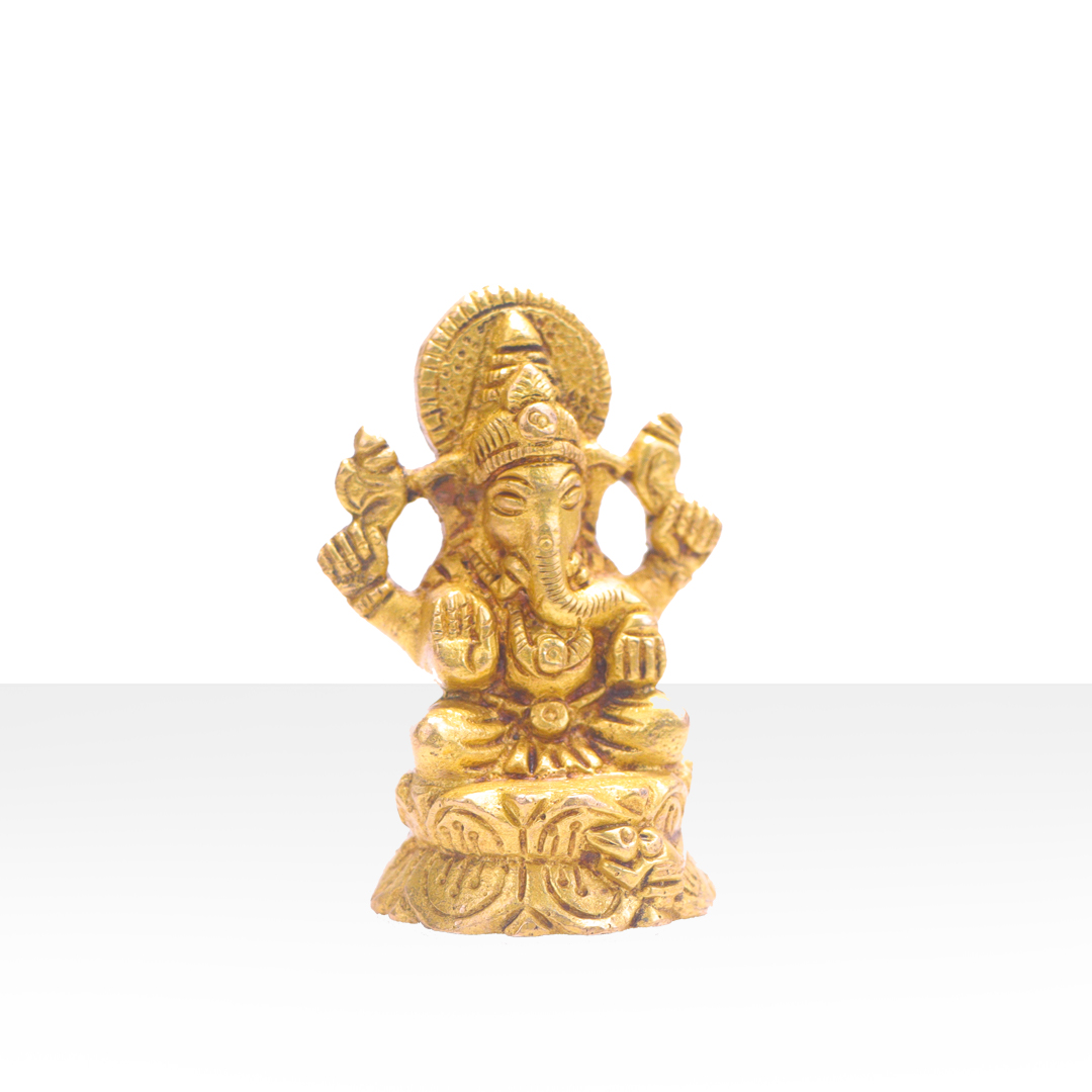 Devnidhii Ganesh Ji Brass Idol On Round Platform With Mukut