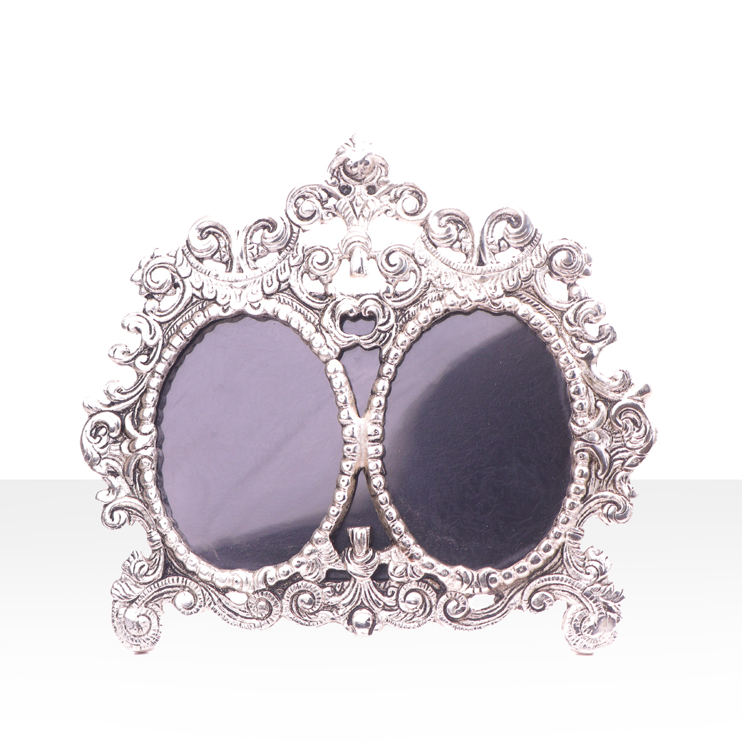 Devnidhii Photo Frame (Double) Silver Plated Oval Shape