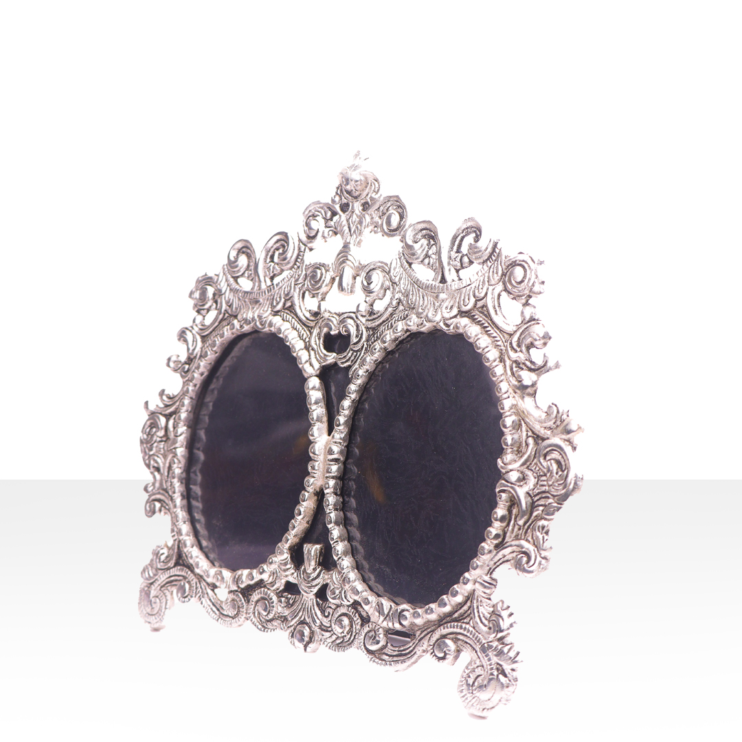 Devnidhii Photo Frame (Double) Silver Plated Oval Shape
