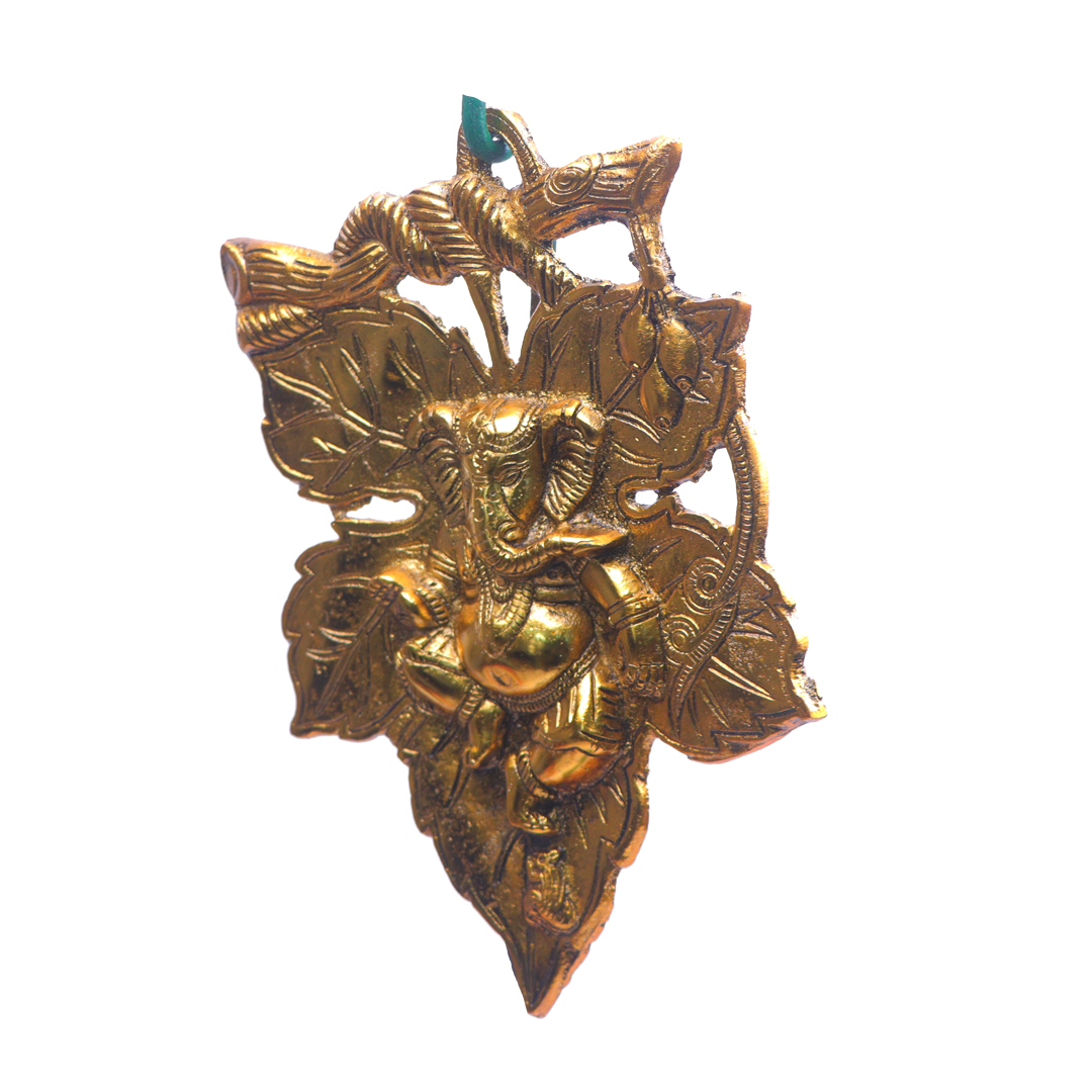 Devnidhii Ganesh Ji on Green Leaf Wall Hanging