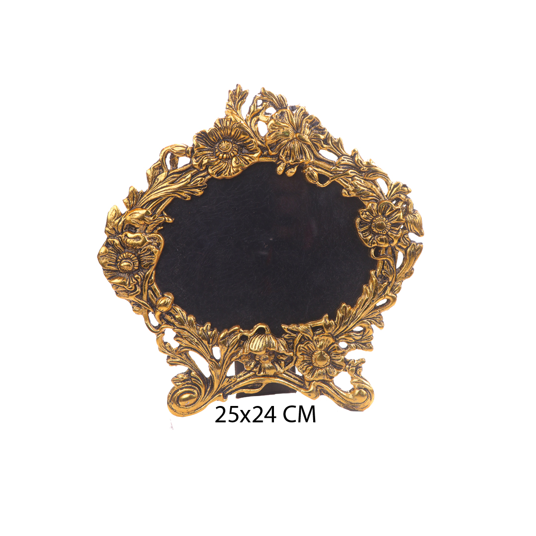 Devnidhii Photo Frame Oval Shape in Gold Polish